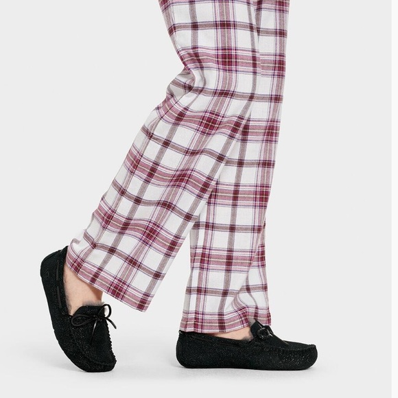 UGG Women's Raven Flannel Pajama Set - Picture 4 of 9